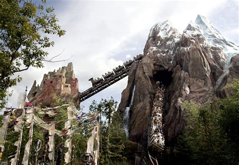 Expedition Everest is the most underrated roller coaster at Disney World you should ride ...