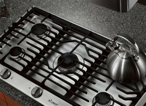 4 Types Of Cooktops For Your Kitchen | Universal Appliance and Kitchen ...