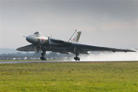 Best Engineering Channel: Avro Vulcan Bomber