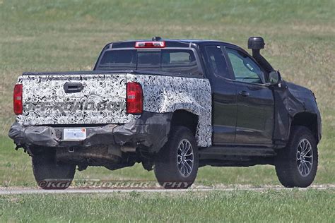 Chevy Colorado ZR2 Bison Spied Testing Upgraded Off-Road Gear | Off ...