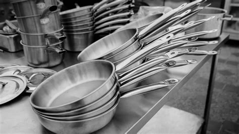 Is Stainless Steel Safe – Is It a Toxic Or Non-toxic Cookware? – Green Living Zone