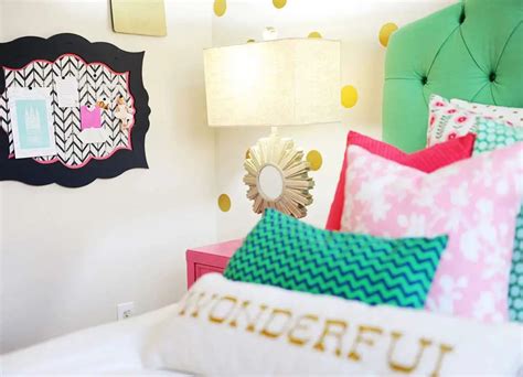 12 Preppy Bedroom Ideas that are Pretty in Pink - Aspect Wall Art