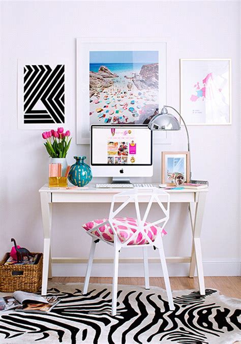 25 Youthful And Minimalist Workspace Styles | HomeMydesign