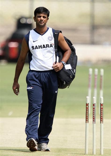 Rahul Dravid turns up for practice | ESPNcricinfo.com