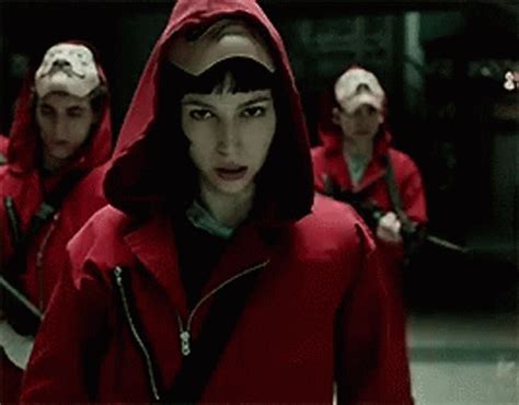 Money Heist Tokyo GIF - MoneyHeist Tokyo UrsulaCorbero - Discover ...