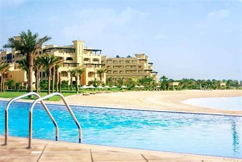 ILoveQatar.net | A guide to the beach hotels and resorts in Qatar