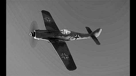 P-51 Mustang vs. Fw 190 D-9 | P51 mustang, Mustang, Fighter jets