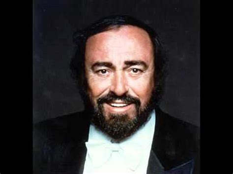 Luciano Pavarotti - Ave Maria Best Performance - YouTube