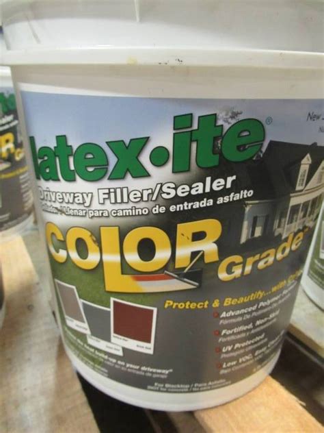 6 Latex-ite 4.75 Gal. Color Grade Blacktop Driveway Filler/Sealer | MN HOME OUTLET AUCTION ...