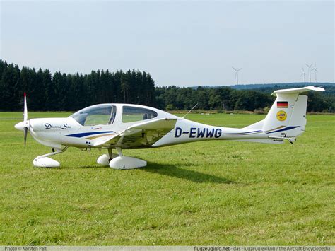 Diamond Aircraft DA40 Diamond Star - Specifications - Technical Data / Description