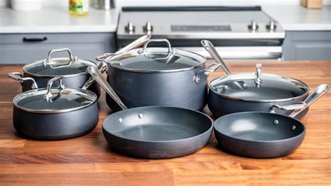 Top 10 Cookware Sets In 2024 - housekeepingmaster