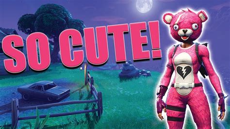 CUDDLE TEAM LEADER Outfit - Fortnite - YouTube