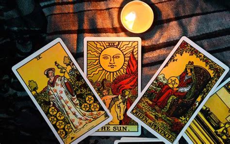 Tarot Card Reading: Everything You Need to Know About It