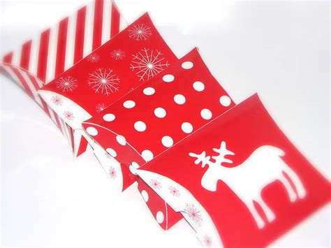 45 Lovely Christmas Gift Packaging & Wrapping Ideas - Jayce-o-Yesta