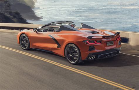 2020 Chevrolet Corvette Convertible: First Time Ever as a Hardtop - GTspirit