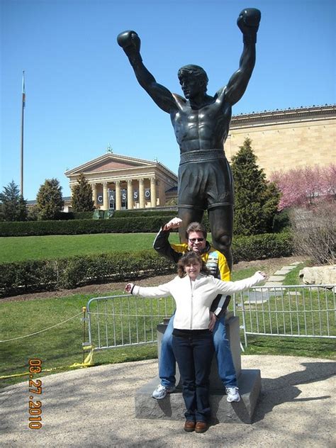 Rocky Balboa | Rocky balboa, Statue, Rocky