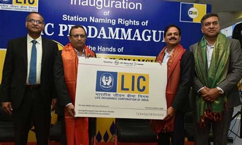 LIC secures branding right for 2 Hyd metro stations