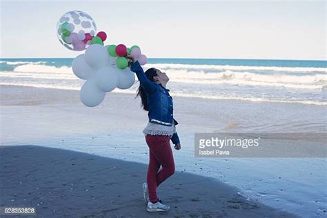 663 Children Balloon Beach Stock Photos, High-Res Pictures, and Images - Getty Images