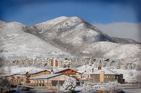 10 Reasons to Visit Heber Valley in the Winter - Overstuffed Life