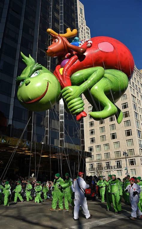 Fun Facts about Macy's Parade Balloons - Virily