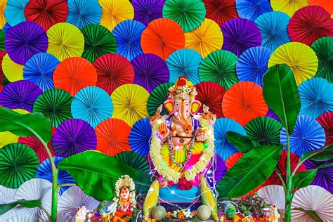 Details 100 ganpati bappa background decoration - Abzlocal.mx