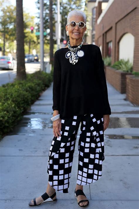 25 Stylish Seniors That Keep Up With Fashion | Stylish outfits for women over 50, Over 60 ...