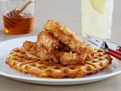 Chicken and Waffles Recipe | Ree Drummond | Food Network