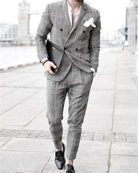 30 Best Charcoal Grey Suit Ideas Paired With Black Shoes