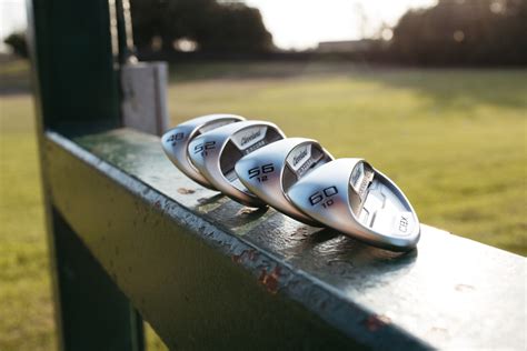 Cleveland CBX Zipcore Wedge