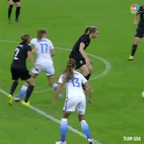 Alex Morgan Sport GIF by Team USA - Find & Share on GIPHY