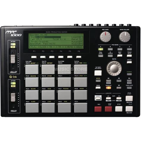 AKAI Professional MPC 1000 Black inkl. 128 MB Music Production Center | MUSIC STORE professional