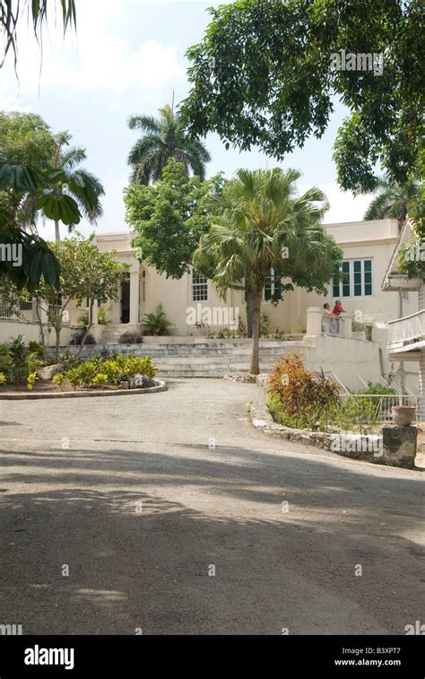 Cuba La Havana Ernest Hemingway house Stock Photo - Alamy