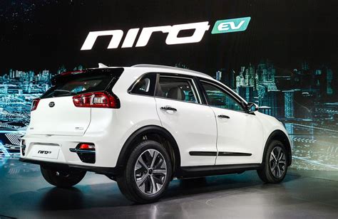 Kia Niro EV - the future revealed | Eurekar