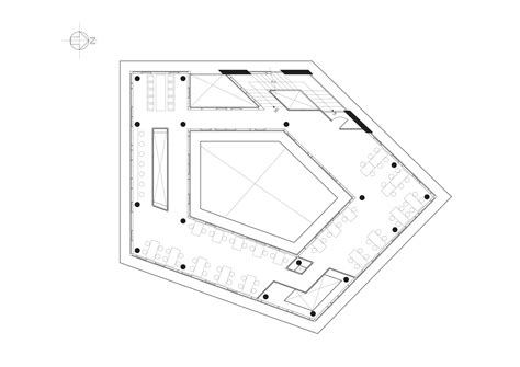 Gallery of Pentagon Commercial Building / On Architects Inc. - 33