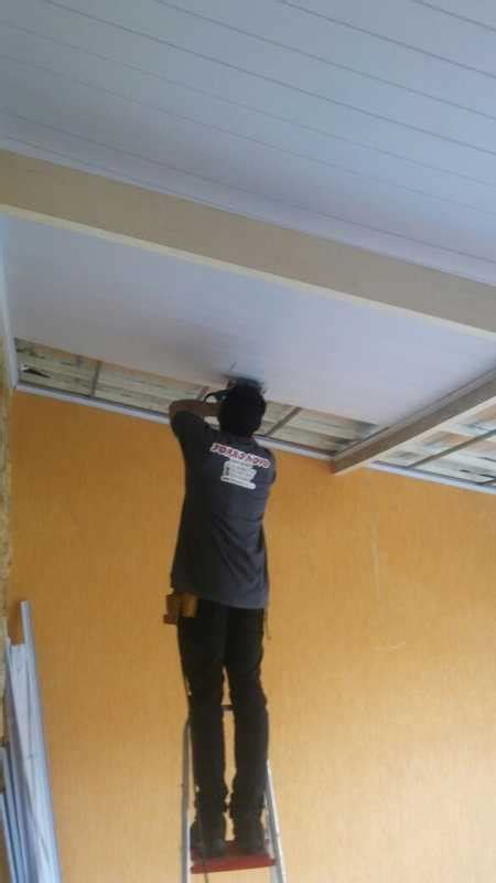 Instalação de Forro de Pvc Colorido - Forro Novo