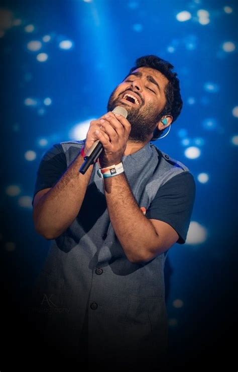 Arijit Singh Looking Drop Dead Gorgeous In Traditional Outfits