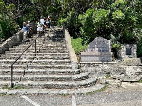 Mount Bonnell – Guide To Austin Architecture