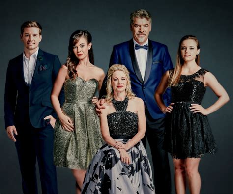 TV with Thinus: SABC2 soap 7de Laan adds new Afrikaans family, the Welmans, with soap alums ...