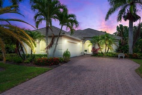 Jensen Beach Country Club Homes: Search Jensen Beach Real Estate FL