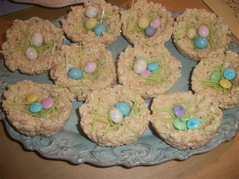 Rice Krispie Treat Easter nests | Easter rice krispie treats, Rice ...