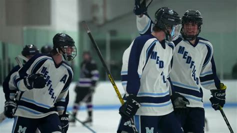 Medfield High School Hockey 2021-2022 Season Highlights - Win Big Sports