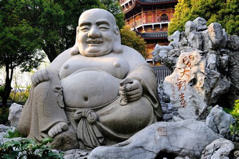 Comment utiliser le bouddha rieur dans le feng shui ...