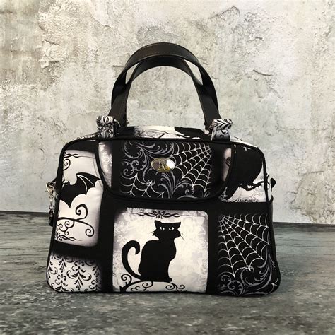 Black Cat Purses And Handbags | semashow.com