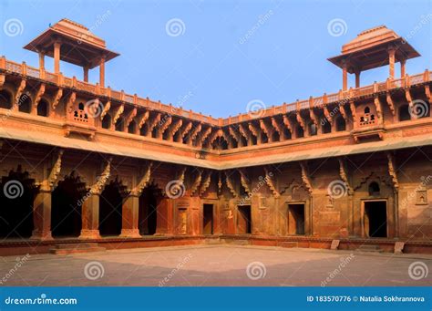 Palace Inside of the Red Fort, Agra, India Stock Photo - Image of unesco, india: 183570776