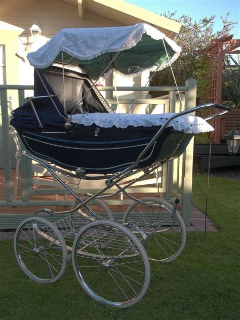 MARMET VINTAGE COACHBUILT PRAM WITH SUN CANOPY AND EXTRAS | Vintage pram, Pram, Baby carriage