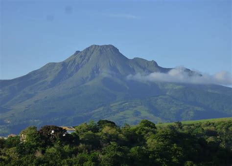 Montagne Pelée : la Martinique doit-elle craindre une éruption