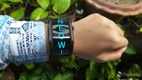 nubia Watch review: One step forward, two steps backward - Neowin