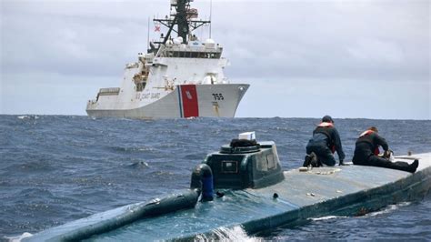 U.S. Coast Guard Drug Bust Sees Crew Jumping onto Moving Narco-Sub