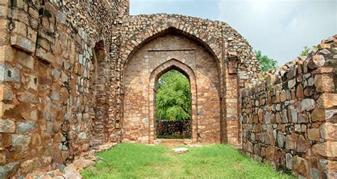 Tomb of Balban Delhi (Entry Fee, Timings, History, Built by, Images & Location) - Delhi Tourism 2024