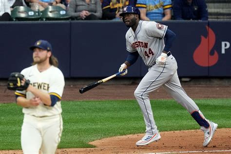 Eight Stats From The Astros’ Current Win Streak - The Crawfish Boxes